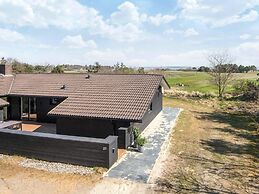 10 Person Holiday Home in Blavand