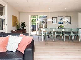 10 Person Holiday Home in Blavand