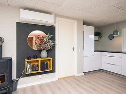 10 Person Holiday Home in Blavand