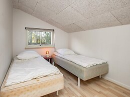 10 Person Holiday Home in Blavand