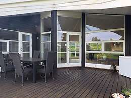 10 Person Holiday Home in Rudkobing-by Traum