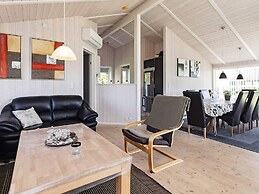 10 Person Holiday Home in Rudkobing-by Traum