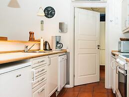 Idyllic Retreat by Waterways - By Traum Ferienwohnungen