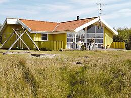 Cozy Holiday Home in Fanø near Beach