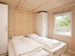 8 Person Holiday Home in Bindslev