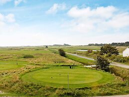 Panoramic Golf View Retreat - By Traum Ferienwohnungen