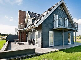 Panoramic Golf View Retreat - By Traum Ferienwohnungen
