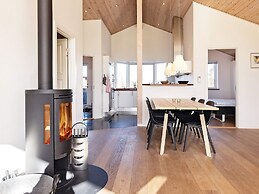6 Person Holiday Home in Lokken-by Traum