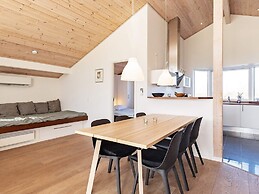 6 Person Holiday Home in Lokken-by Traum