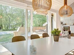Luxury Retreat Near Beach