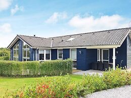 8 Person Holiday Home in Skals