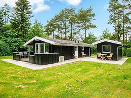 5 Person Holiday Home in Oksbol