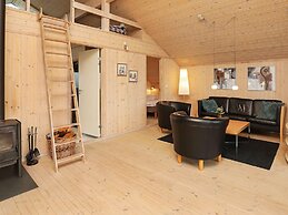 6 Person Holiday Home in Ringkobing-by Traum