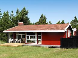 Chic Holiday Home in Jutland With Sea Nearby