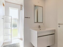 10 Person Holiday Home in Storvorde-by Traum