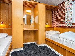 Waterfront Holiday Home in Henne near Sea