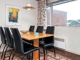 Waterfront Holiday Home in Henne near Sea