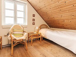 10 Person Holiday Home in Fur-by Traum