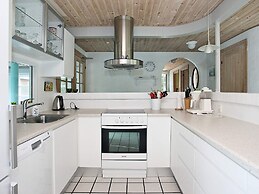 10 Person Holiday Home in Fur-by Traum