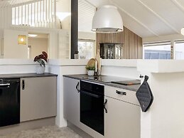 8 Person Holiday Home in Bindslev-by Traum