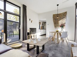 Wellness Chalet With Smart TV, Next to Forest