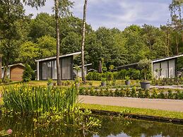 Wellness Chalet With Smart TV, Next to Forest