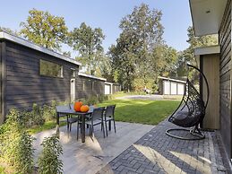 Wellness Chalet With Smart TV, Next to Forest