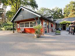 Wellness Chalet With Smart TV, Next to Forest