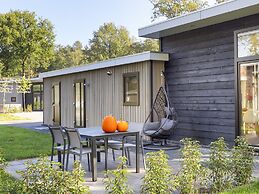 Wellness Chalet With Smart TV, Next to Forest
