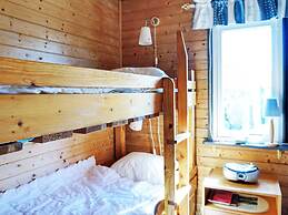 4 Person Holiday Home in Hamburgsund-by Traum
