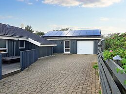 8 Person Holiday Home in Lokken-by Traum