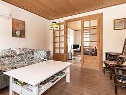 6 Person Holiday Home in Marstal