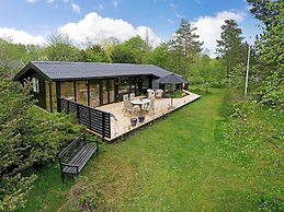 6 Person Holiday Home in Sjaellands Odde-by Traum