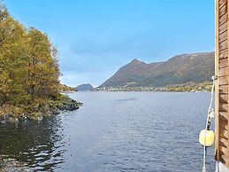 6 Person Holiday Home in Gursken