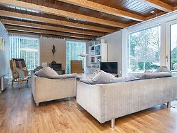 4 Person Holiday Home in Farvang-by Traum