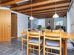 4 Person Holiday Home in Farvang-by Traum