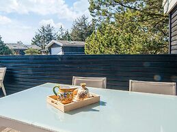 Child Friendly Holiday Home in Fanø near Sea