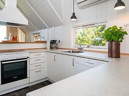 Urbane Holiday Home in Rømø With Sauna