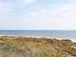 Classy Holiday Home in Ålbæk near Sea