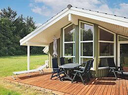 6 Person Holiday Home in Bindslev-by Traum