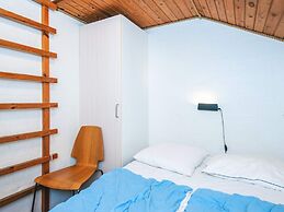 10 Person Holiday Home in Glesborg-by Traum