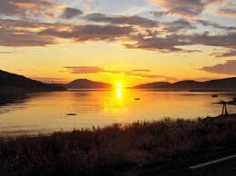 6 Person Holiday Home in Nord-lenangen