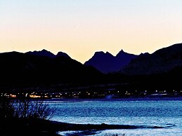 6 Person Holiday Home in Nord-lenangen