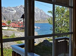 3 Person Holiday Home in Henningsvaer-by Traum