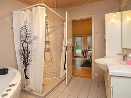 Modern Holiday Home With Whirlpool in Væggerløse