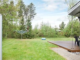Modern Holiday Home With Whirlpool in Væggerløse
