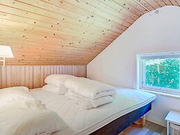 6 Person Holiday Home in Aakirkeby-by Traum