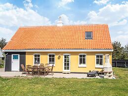 8 Person Holiday Home in Lokken-by Traum