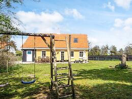 8 Person Holiday Home in Lokken-by Traum