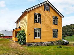 8 Person Holiday Home in Liabygda-by Traum